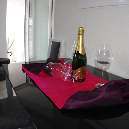 Apartments Lux Makarska Szoba fotó