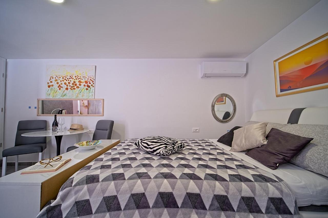 Apartments Lux Makarska Kültér fotó