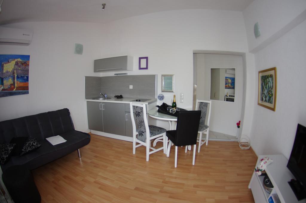 Apartments Lux Makarska Szoba fotó