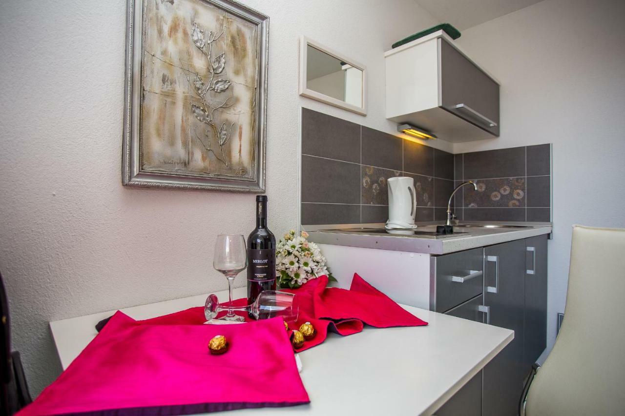 Apartments Lux Makarska Kültér fotó